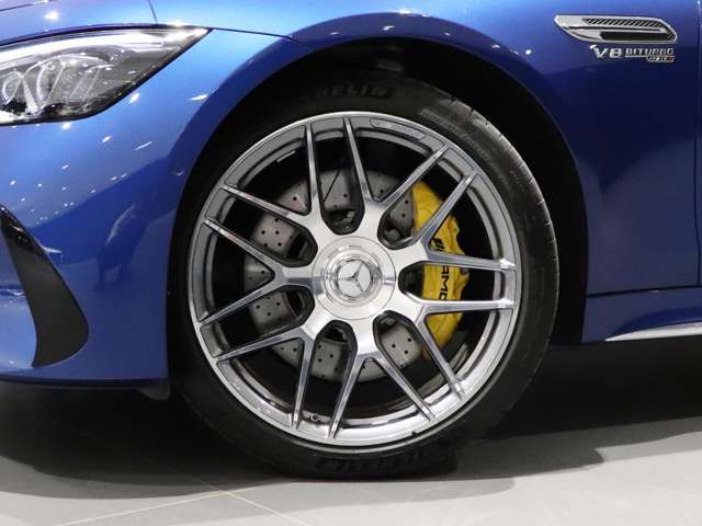AMG21インチAW AMGイエローブレーキキャリパー付きです！