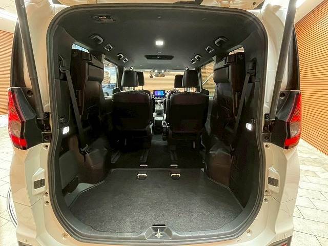 広々としたラゲッジルームは日常・レジャーに活躍する事間違いなし。いかがでしょうか。