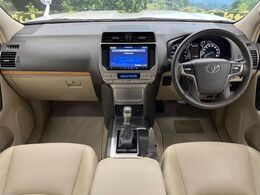 グループ総在庫数約30，000台！！全国の系列店からメーカー・車種問わずご紹介出来るので、あなたにピッタリのお車が見つかるはずです♪まずはお問い合わせ下さい☆