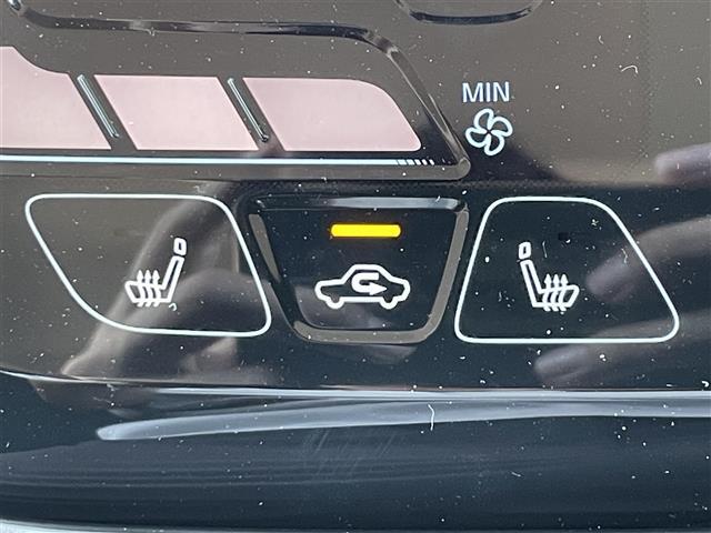 【シートヒーター】冬場などに大活躍！快適な運転をお楽しみ頂けます！