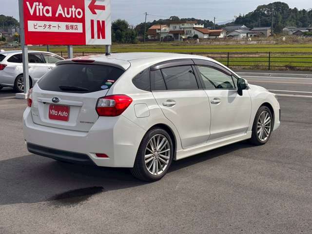 ★画像や動画を見ただけでお車の検討を進める事に抵抗がある方でも気軽に利用できるオンライン商談ならお車の検討はもちろん営業担当や店舗の様子も生中継でご覧いただけますので安心してお車をご検討頂けます。