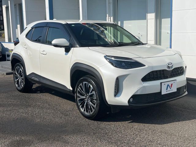 大好評のボディコーティング「弾スプラッシュコート」もご納車までに施工可能。通常のガラスコートと異なる、耐久年数6年の無機質ガラスコーティングが、ボディをキレイな状態に保ってくれます。