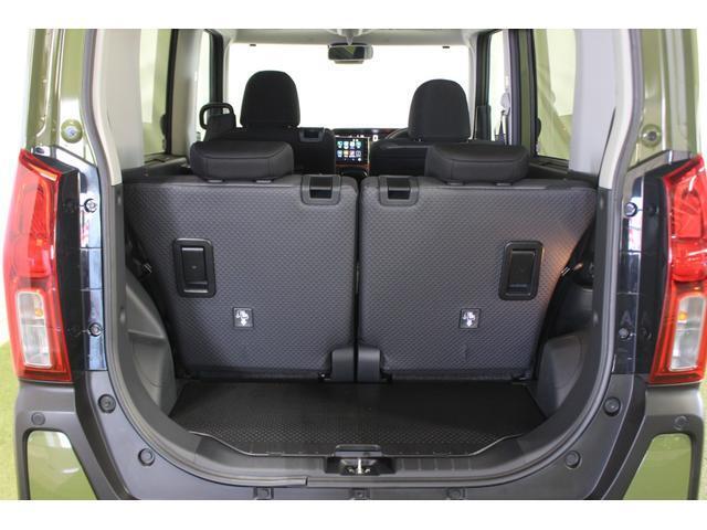 ちょっとした荷物の積み込みなら十分な広さです。