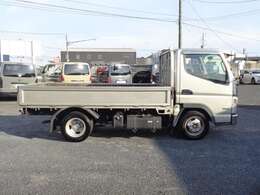 スタッフが不在の場合もありますので、お店にお越しの際は一度ご連絡をいただけると助かります。TEL：086-259-5529