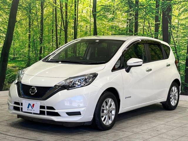 大好評のボディコーティング「弾スプラッシュコート」もご納車までに施工可能。通常のガラスコートと異なる、耐久年数6年の無機質ガラスコーティングが、ボディをキレイな状態に保ってくれます。