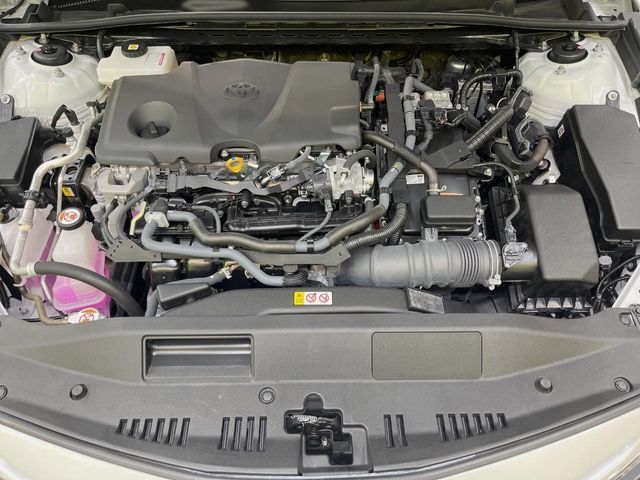 親切・丁寧な専門メカニックスタッフが応対！・車検・点検整備・事故等の修理などアフターサービスも安心。お車のカスタマイズもネクステージのサービススタッフまでご相談ください！