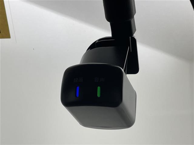 【徹底した高品質への取組1】ユーザー様からの直接仕入れ＆在庫期間を短くすることで品質を高めております。数日前まで乗られていたお車と数ヶ月間展示されていたお車。品質の差は歴然です！