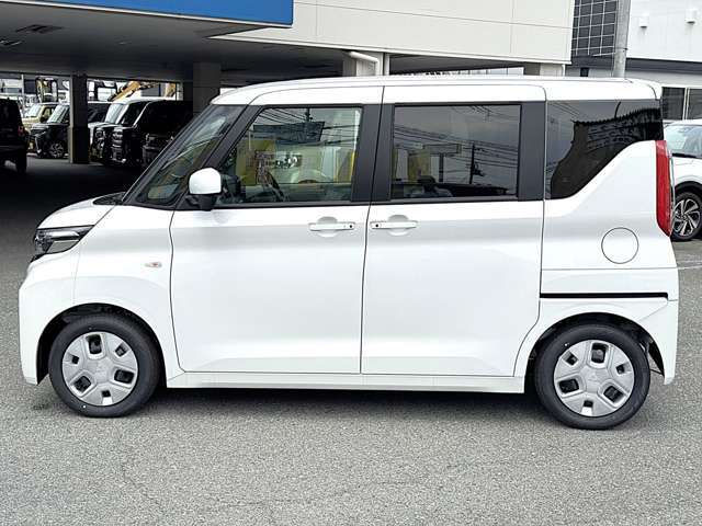 お車が決まっていないお客様でもスタッフが一緒に考えライフスタイルやご予算ご提案をさせて頂きます。またご購入後も自社マッハ車検工場にて担当スタッフがカーライフをサポートさせて頂きます！