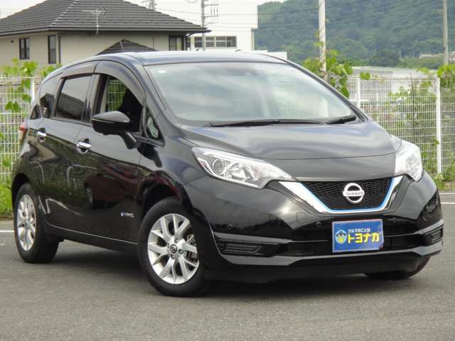 ★保証付で安心して乗って頂けます★万一の納車後の不具合が発生した場合は保証書の規定にそって自社工場で迅速に対応します！県外の方は、最寄のディーラーまたは当社指定工場を手配いたします★
