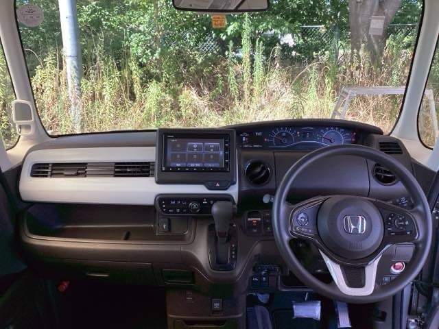 当社は車両をご購入された皆さまに、より快適なカーライフを過ごすためのサポートを実施しています。