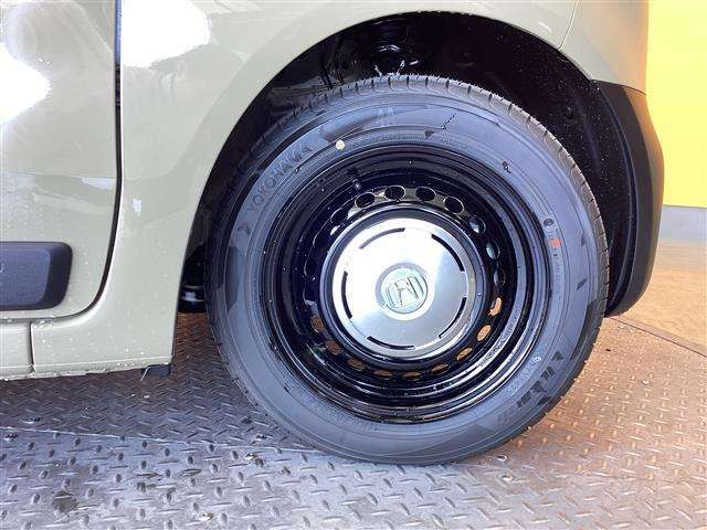 ■□■□■ 在庫車のほとんどは、オートオークションもしくはディーラーさんから購入したものなので、品質も保証されています！！ もちろん全車修復歴無車です♪  ■□■□■