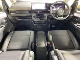 【インパネ全体】『インパネ全体』の画像になります。写真の内容に関してご不明点、ご質問等がございましたらお気軽にガリバー店舗までお問い合わせください。