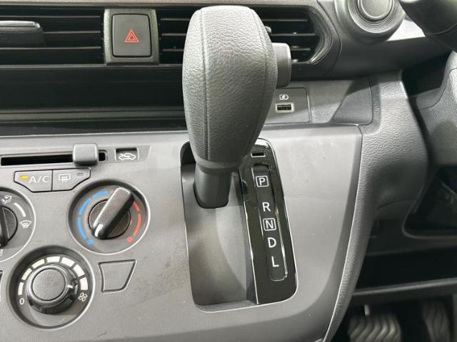 国産車から輸入車まで多様なお客様のニーズのお応えできるように、全国規模で豊富な在庫展開！車のことならWECARSへ！