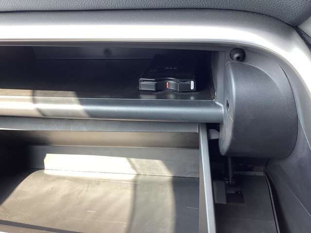 ETC装備☆有料道路の料金所をノンストップで通行出来ます。