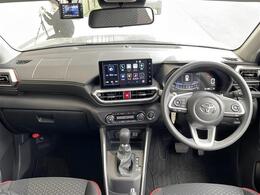 【インパネ全体】全方位で視界が広く、高い目線で運転もしやすいです！◆乗って触って体感してみてください！！当社車両は試乗可能です！お気軽にスタッフまでご相談ください！