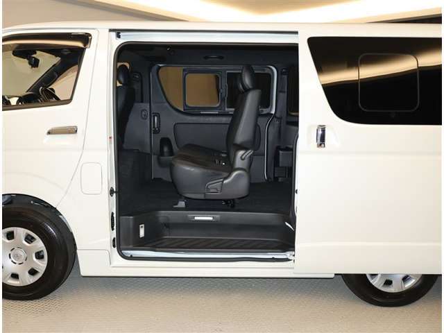 「あんしん」「たのしい」がいっぱいのカーライフサポートで楽しいドライブを！！埼玉トヨペットでお車と一緒に入りませんか！！
