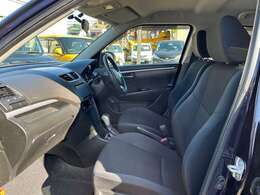 ★ユーザー様買取車両・社外ナビ・社外15AW・ETC・スマートキー・プッシュスタート・ヘッドライトレベライザー・電格ミラー・ABS・横滑り防止・セキュリティアラーム・リアスポイラー★