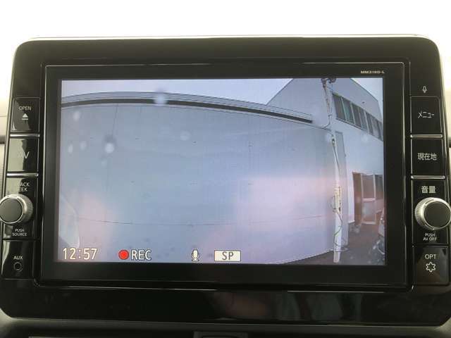 ◆ドライブレコーダー◆万一、事故に遭遇した時など、品質の高い映像と音声で運転の記録をナビ画面ですぐに確認できます！