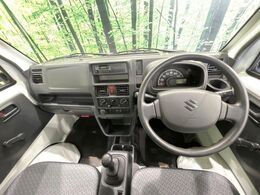 グループ総在庫数約30，000台！！全国の系列店からメーカー・車種問わずご紹介出来るので、あなたにピッタリのお車が見つかるはずです♪まずはお問い合わせ下さい☆