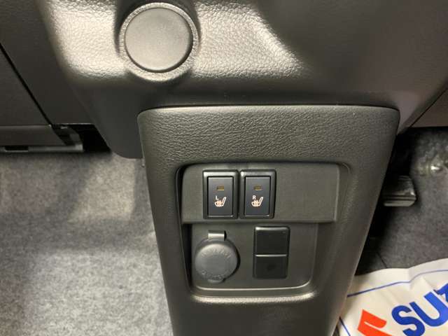 【総在庫500台】届出・登録済未使用車から中古車まで豊富なラインナップを展示中！たくさんの展示車を見て・触れて・試乗してお選び頂けます♪カーセンサー掲載車両以外にも展示しております。