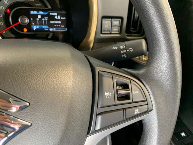 【鈑金・塗装】小さなキズから、気になる凹みまで『早く・安く・キレイ』にお直しします。ご購入頂くお車・愛車の外装・パーツを部分的にオリジナル塗装することも可能です。