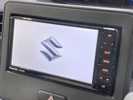 【純正ナビ】人気の純正ナビを装備。オーディオ機能も充実しており、Bluetooth接続すればお持ちのスマホやMP3プレイヤーの音楽を再生可能！毎日の運転がさらに楽しくなります！！