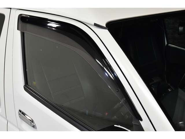 ■サイドバイザー★即納台数多数取り揃え！気に入っていただけるお車ご提案します☆ご来店お待ちしております。シーアールエス大阪06-6852-9000