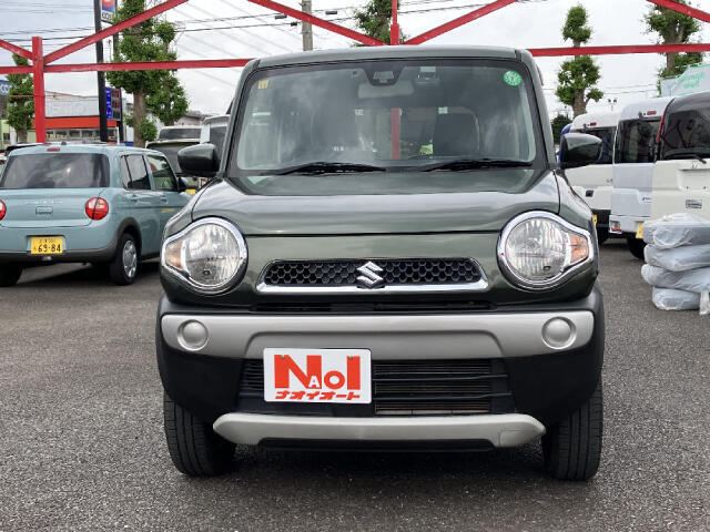 【当店のこだわり】全車保証付き（シルバープラン　ゴールドプラン）。当店の工場は国の認定をもらった指定工場です。メンテナンスは安心の整備をお約束いたします。当店の最長保証は2年間（プラチナプラン）
