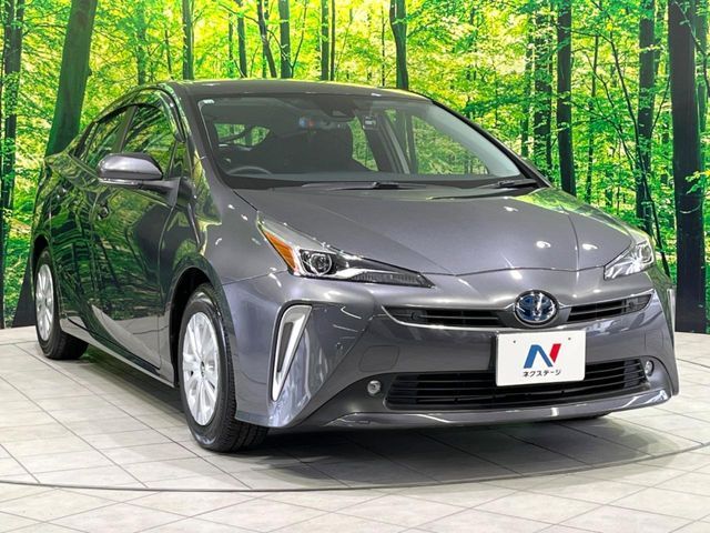 大好評のボディコーティング「弾スプラッシュコート」もご納車までに施工可能。通常のガラスコートと異なる、耐久年数6年の無機質ガラスコーティングが、ボディをキレイな状態に保ってくれます。