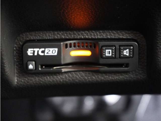 【ETC車載器】高速道路のご利用時にとても便利なETC車載器。セットアップ(費用別途)後にお渡ししとなります。