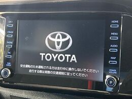【ナビ機能付き8型ディスプレイオーディオ】ナビ機能搭載の他、お持ちのスマートフォンと連携して、ナビやbluetoothでの音楽再生が可能です♪デザインはもちろん操作性も良好！