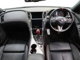 グループ総在庫数約30，000台！！全国の系列店からメーカー・車種問わずご紹介出来るので、あなたにピッタリのお車が見つかるはずです♪まずはお問い合わせ下さい☆