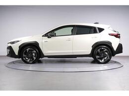 人気のホワイト、車検もたっぷり残ってます