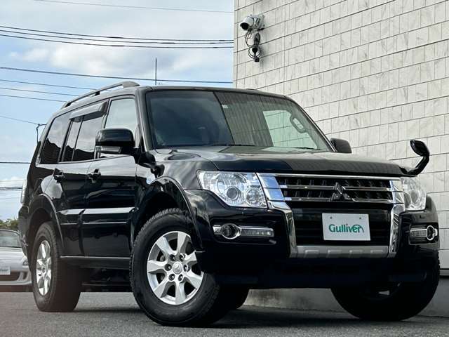 700台限定車　ディーゼルターボ　4WD　7人　ナビ　バックカメラ　電動サンルーフ　ルーフレール　ベージュレザー　シートヒーター　パワーシート　衝突軽減　デフロック　クルコン　FRドラレコ　ETC