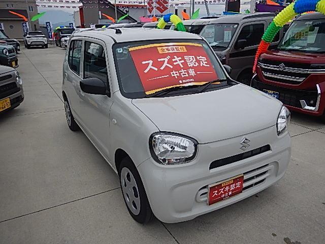 ボディーカラーはソフトベージュメタリックです。