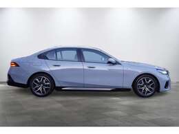 みなさまにとって最良のお車選びのお手伝いをさせてください！スタッフ一同心よりご来店、お問い合わせをお待ちいたしております！