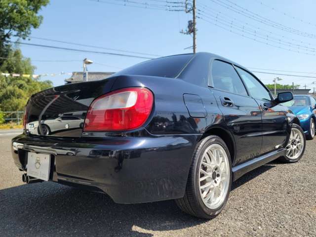 2世代目GD型となり、WRXスポーツセダンに特化した、「インプレッサWRX」。「インプレッシブ・スポーツセダン」をコンセプトに、走行性能を徹底的に高めた