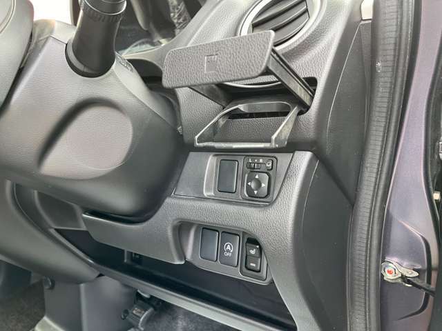 運転席操作部です！わからないスイッチ類や操作部はお気軽にお問い合わせ下さい！