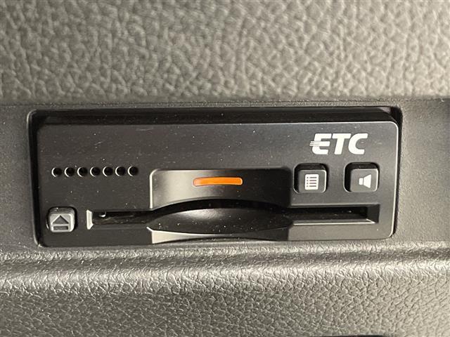 【　ETC　】今やカーライフにおける重要性はナビにも匹敵するのではないでしょうか？セットアップを行うことで利用可能になります！