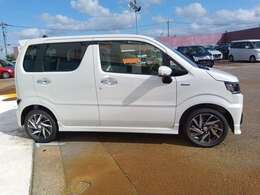 ☆☆グループ店総在庫3000台☆☆きっと見つかるあなただけのお車ヾ（ゝ∀・。）得々プラン実質年率3.9％～をはじめ　「どんなクルマも10万！下取りキャンペーン！」不動車や事故現状車も詳しくはスタッフ迄