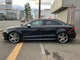 現車確認、ご来店ご希望のお客様はご予約頂くと、スムーズにご案内可能です☆（商談中の可能性もございます。）