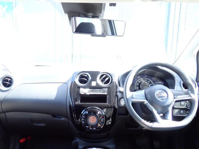 インパネ画像になります。車内は専門業者にて室内クリーニング施工済みなので、大変清潔です。