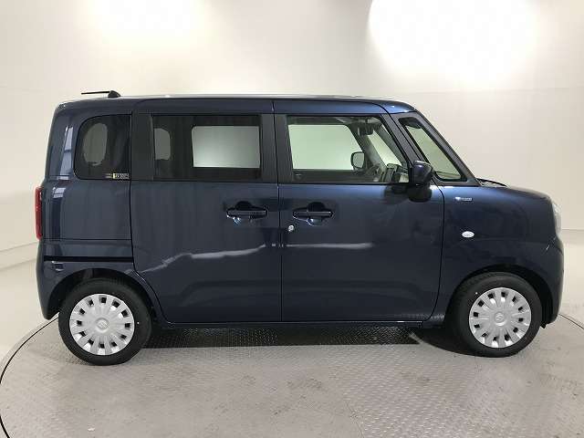 【軽の森なかもず店】に掲載されていないお車でも、ご希望の車種やお好みの色・グレードを仰って頂いたらお取り寄せも可能です！ お気軽にご相談下さいませ★