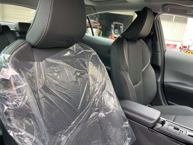 メーカーカタログパーツもお選び頂きます。モデリスタ・TRDなどメーカー純正オプションもお任せ下さい！