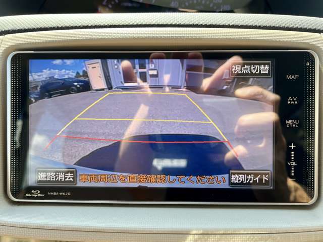 お客様が大切にお乗りになったお車を下取りさせて頂きます。沢山の思い出が詰まった分、価格の限界まで頑張らさせて頂きます。