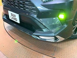 【モデリスタエアロ】人気のモデリスタエアロを装着！クルマの外観がよりスタイリッシュになり、街中で存在感あふれる1台に♪将来買い替える時にもリセールに影響しやすく、価値ある人気の装備です！