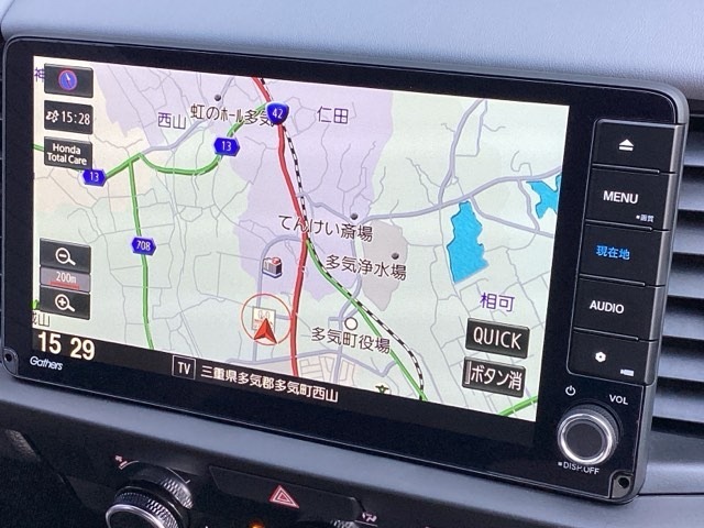 インターナビ付きです！！目的地までの適切なルート案内や、お天気、お得なイベント案内などを受け取って頂けます！！