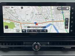 日産純正のナビになります。