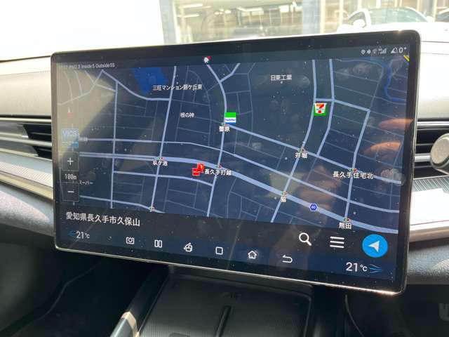 カーナビを縦表示すれば進行方向の情報がより多く表示されとても使いやすくなります。