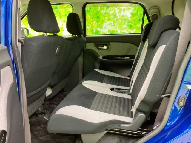 WECARSでは各商談席に大型モニターをご用意しております！見やすい大画面でゆったりと全国の在庫をご覧いただけます！是非ご来店お待ちしております！